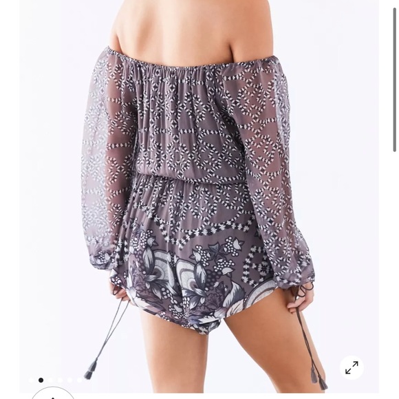 Bohemian Off the Shoulder Long Sleeve Romper - The Jetset Diaries - Picture 4 of 9